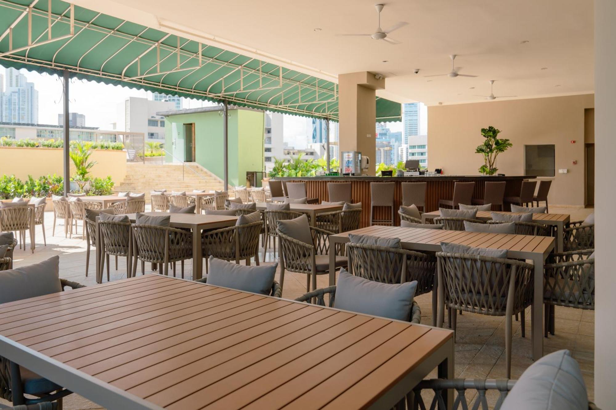 Waymore Hotel Spa & Casino Panama City Exterior photo